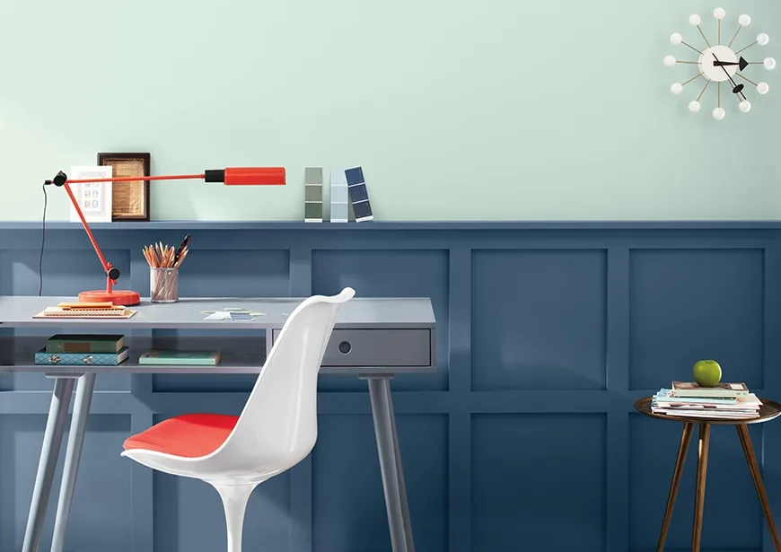 Bureau bleu profond